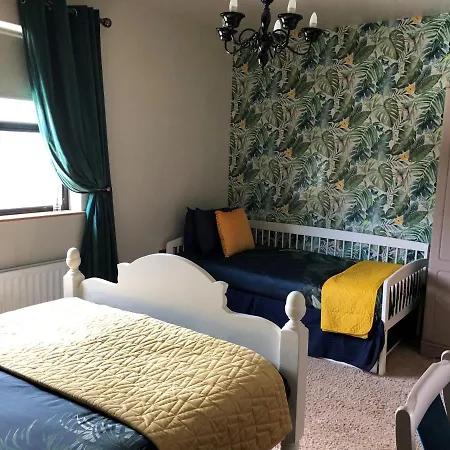 Red Row House Bed & Breakfast