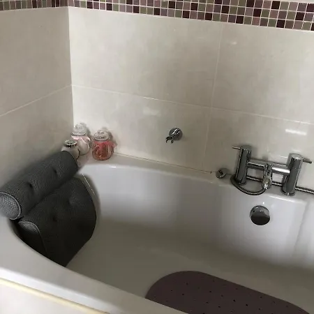 Red Row House Bed & Breakfast *