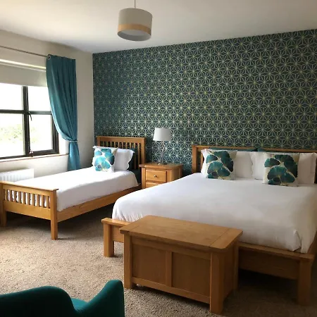 Red Row House * Burnfoot