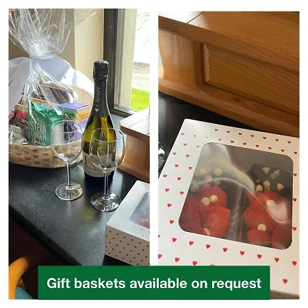 Panzió Red Row House *