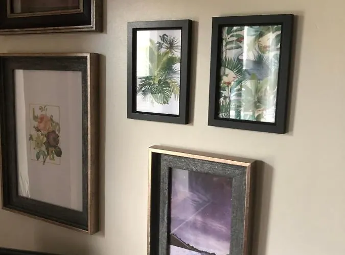 Couette-café Red Row House *