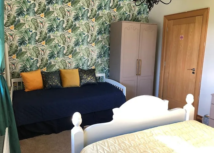 Red Row House Burnfoot