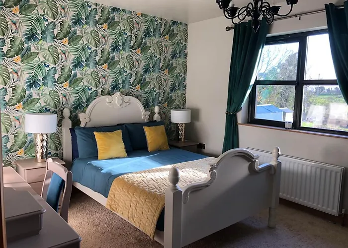 Red Row House * Burnfoot