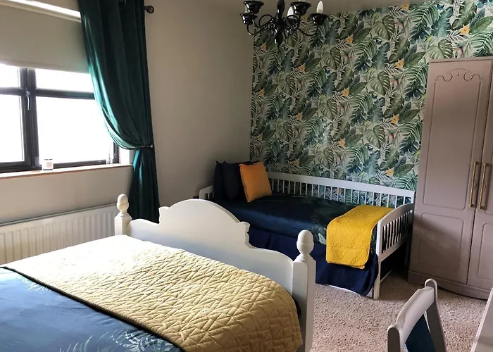 Red Row House Bed & Breakfast