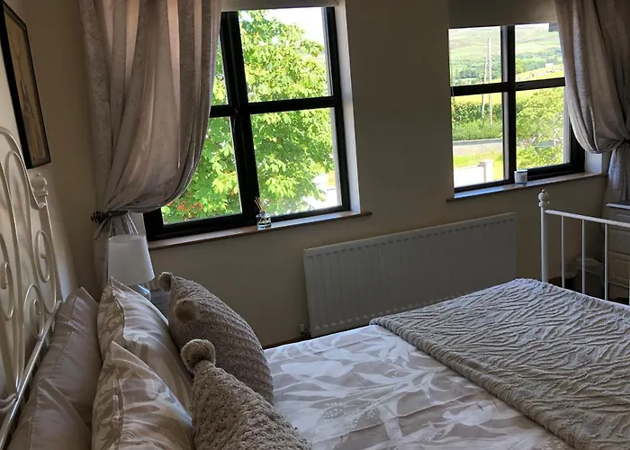 Red Row House * Burnfoot