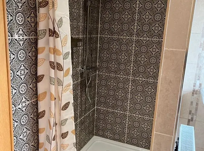 Bed & Breakfast Red Row House